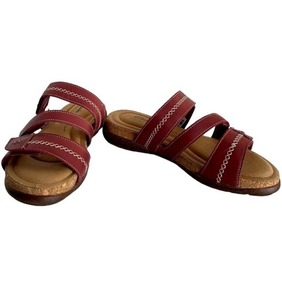 Clarks - Women’s Roseville Bay Leather Sandal - Red Leather. Size: 9 M (US). NIB - Picture 1 of 16